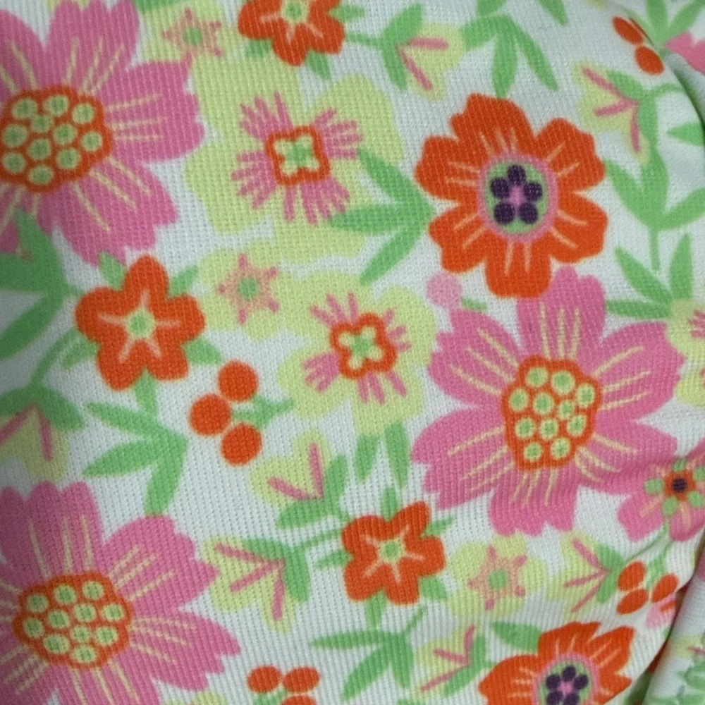 Floral Ruffle Bikini Set - Picture 9 of 12